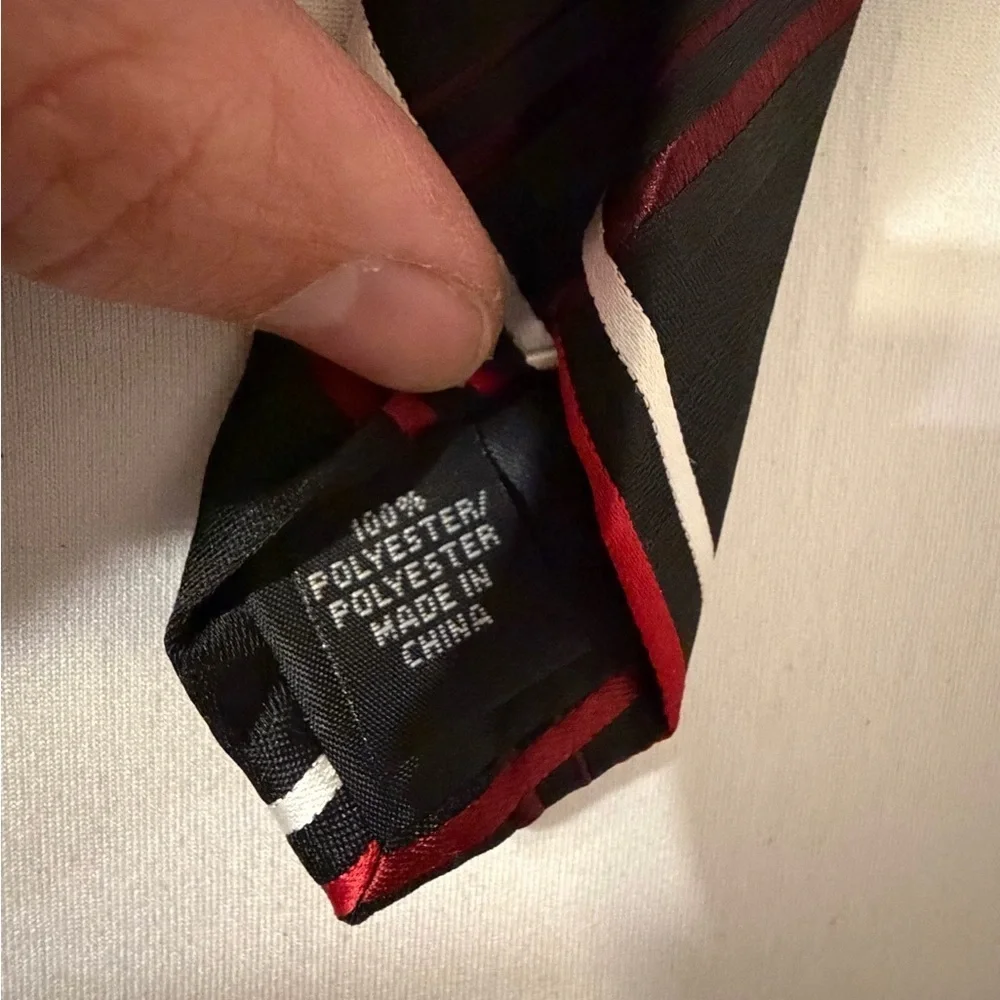 Van Heusen Black and Red Diagonal Striped Tie